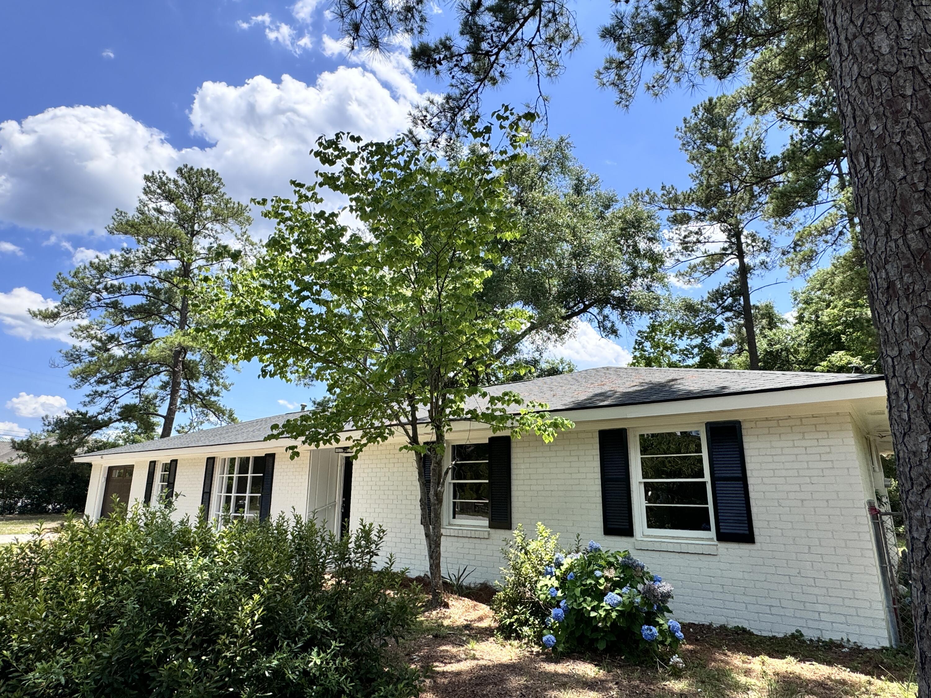401 Constance Street Walterboro, SC 29488 - Photo 6 of 83 401 Constance Street