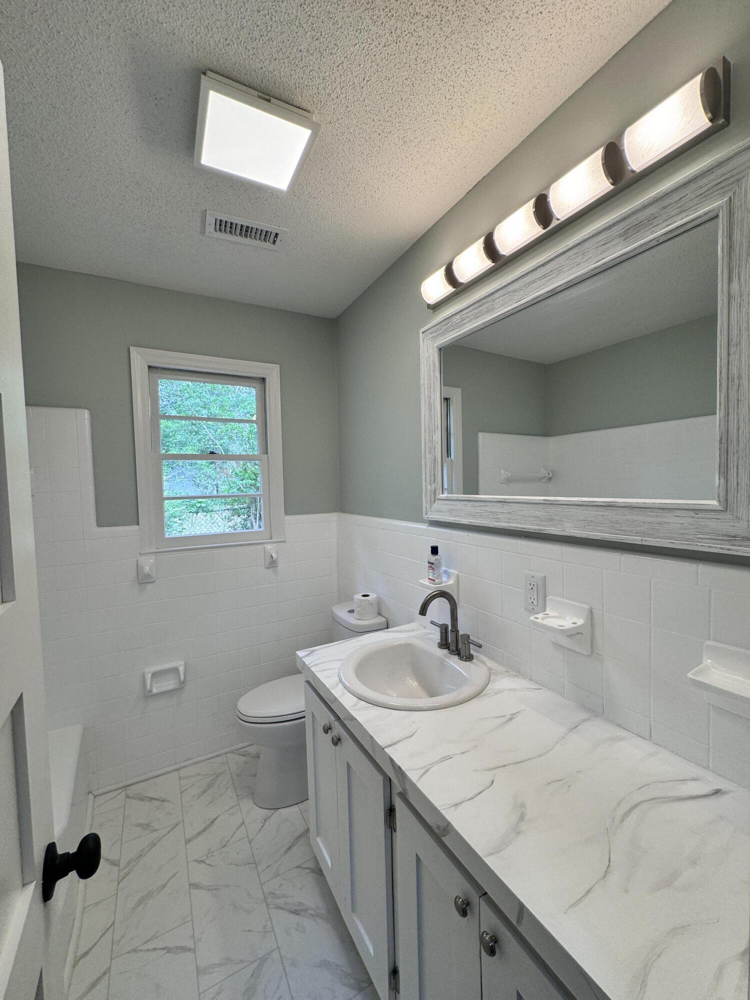 401 Constance Street Walterboro, SC 29488 - Photo 71 of 83 401 Constance Street