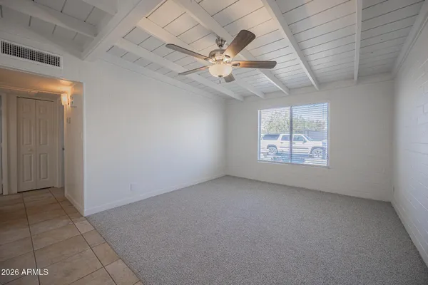 $1,195 | 388 North Comanche Drive, Unit 6, Chandler, AZ 85224