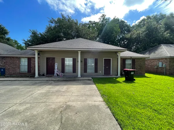 $1,125 | 207 Rural Street, Unit B, Lafayette, LA 70508