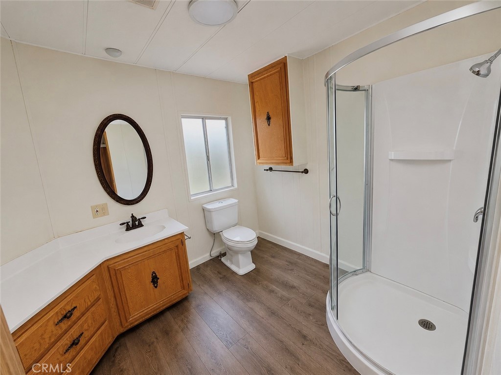 36200 Paradise Ranch Road Castaic, CA 91384 - Photo 15 of 18 Main Bathroom