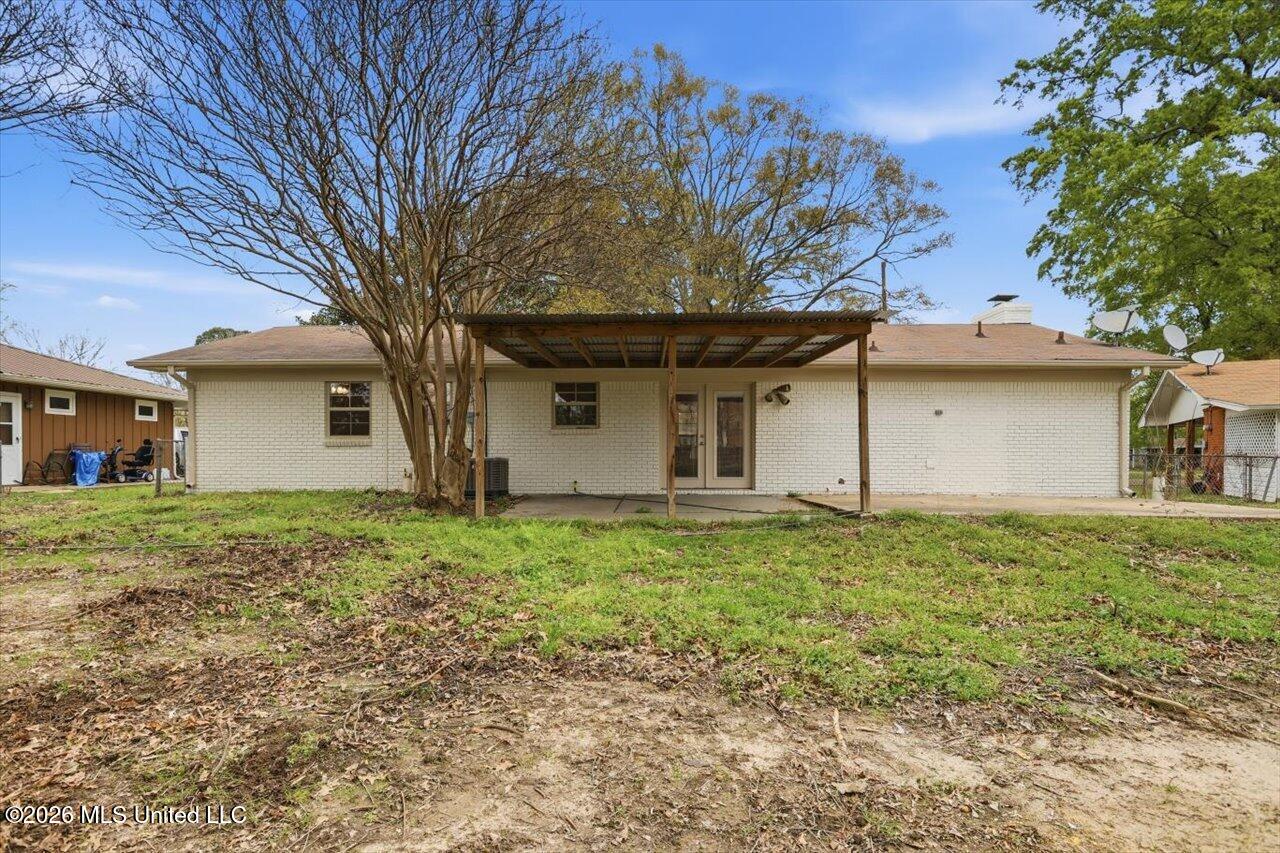 2051 Melvin Road Pearl, MS 39208 - Photo 24 of 26 24-2051 Melvin Rd _ Home Tours MS