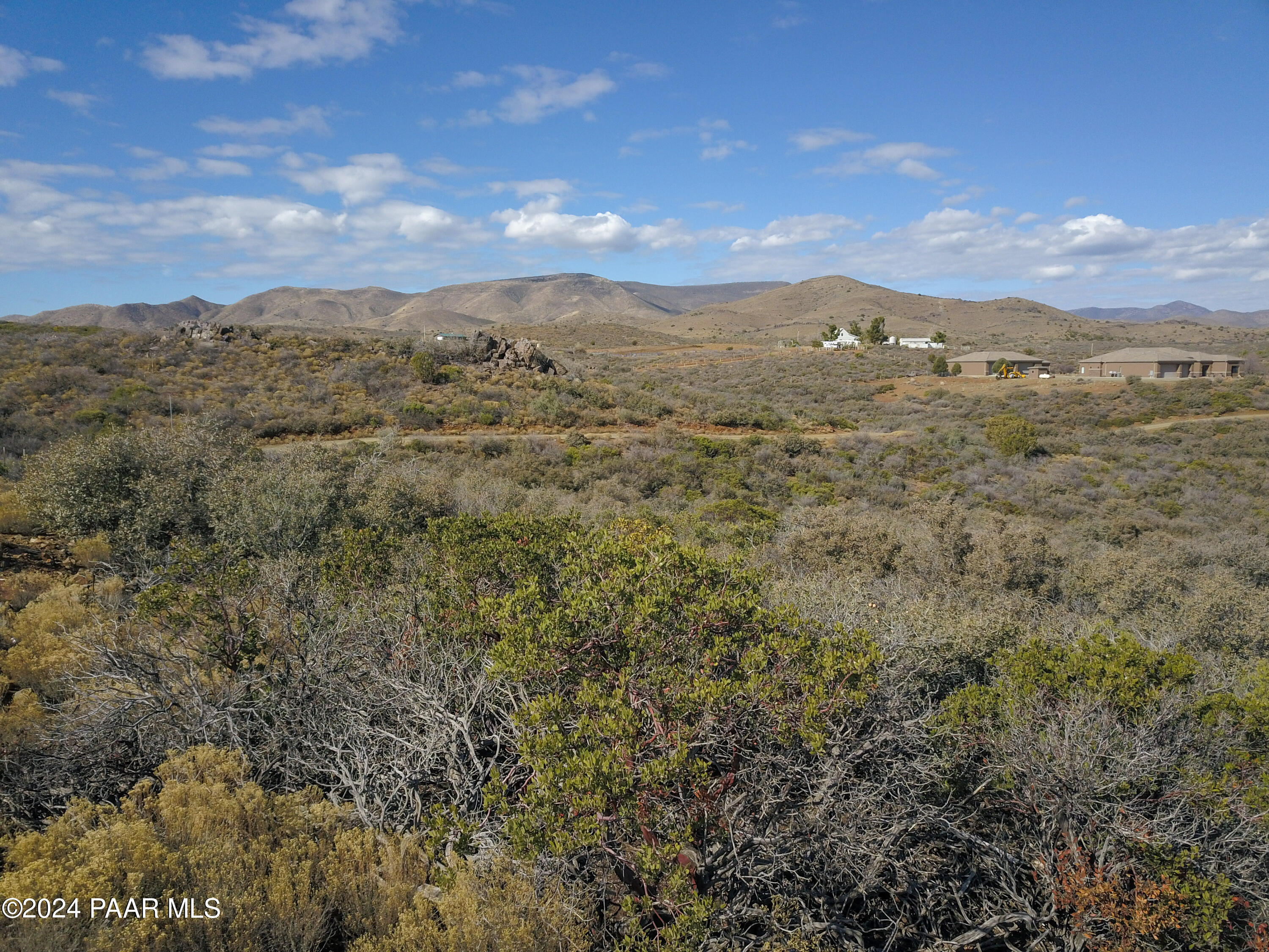 144 South Cobalt Road Mayer, AZ 86333 - Photo 7 of 29 a view of a city