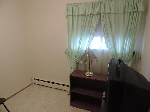 1653 Andrews Road Northwest Roanoke, VA 24017 - Photo 12 of 16 DSCN0264