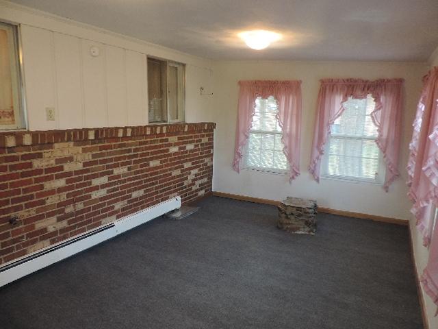 1653 Andrews Road Northwest Roanoke, VA 24017 - Photo 15 of 16 DSCN0274