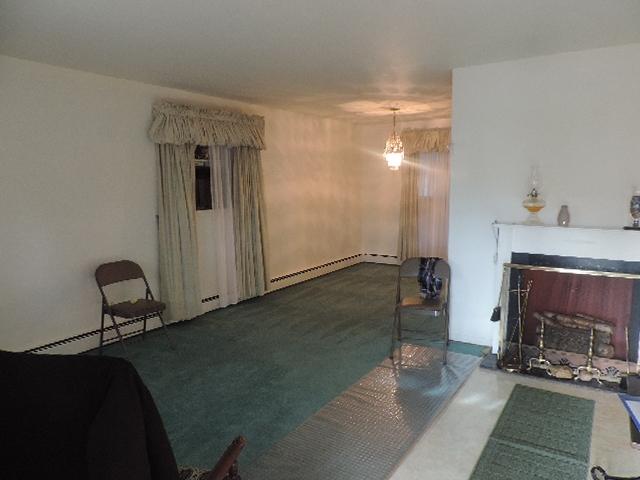 1653 Andrews Road Northwest Roanoke, VA 24017 - Photo 4 of 16 DSCN0270