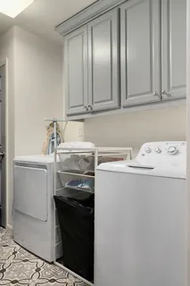 $525,000 | 509 East 17th Street, Georgetown, TX 78626