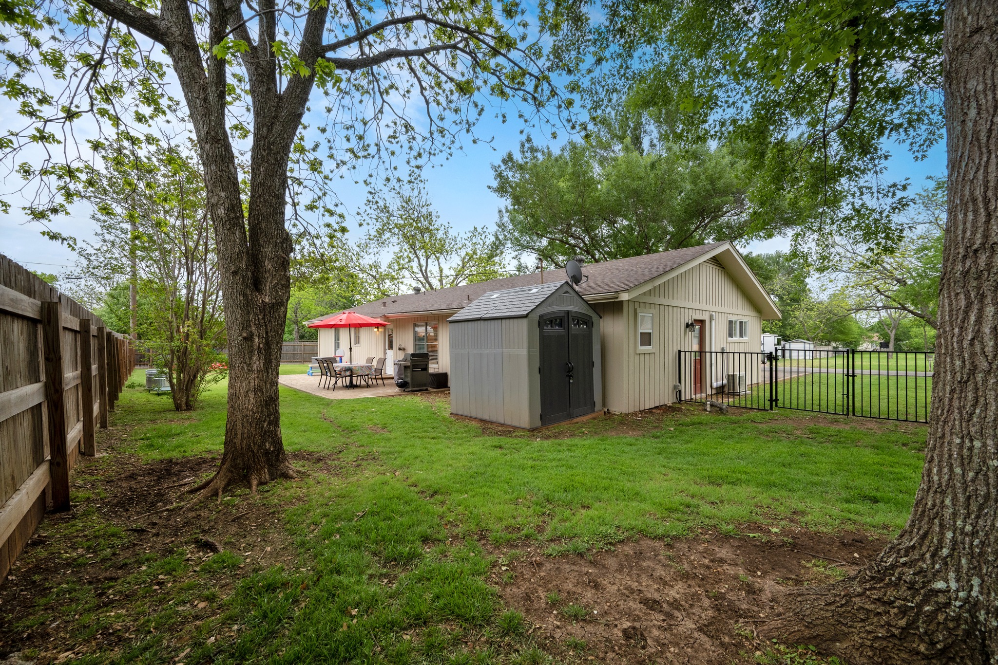 509 East 17th Street Georgetown, TX 78626 - Photo 26 of 40 This move in ready home offers a rare opportunity to enjoy the charm of historic Georgetown with modern upgrades already in place