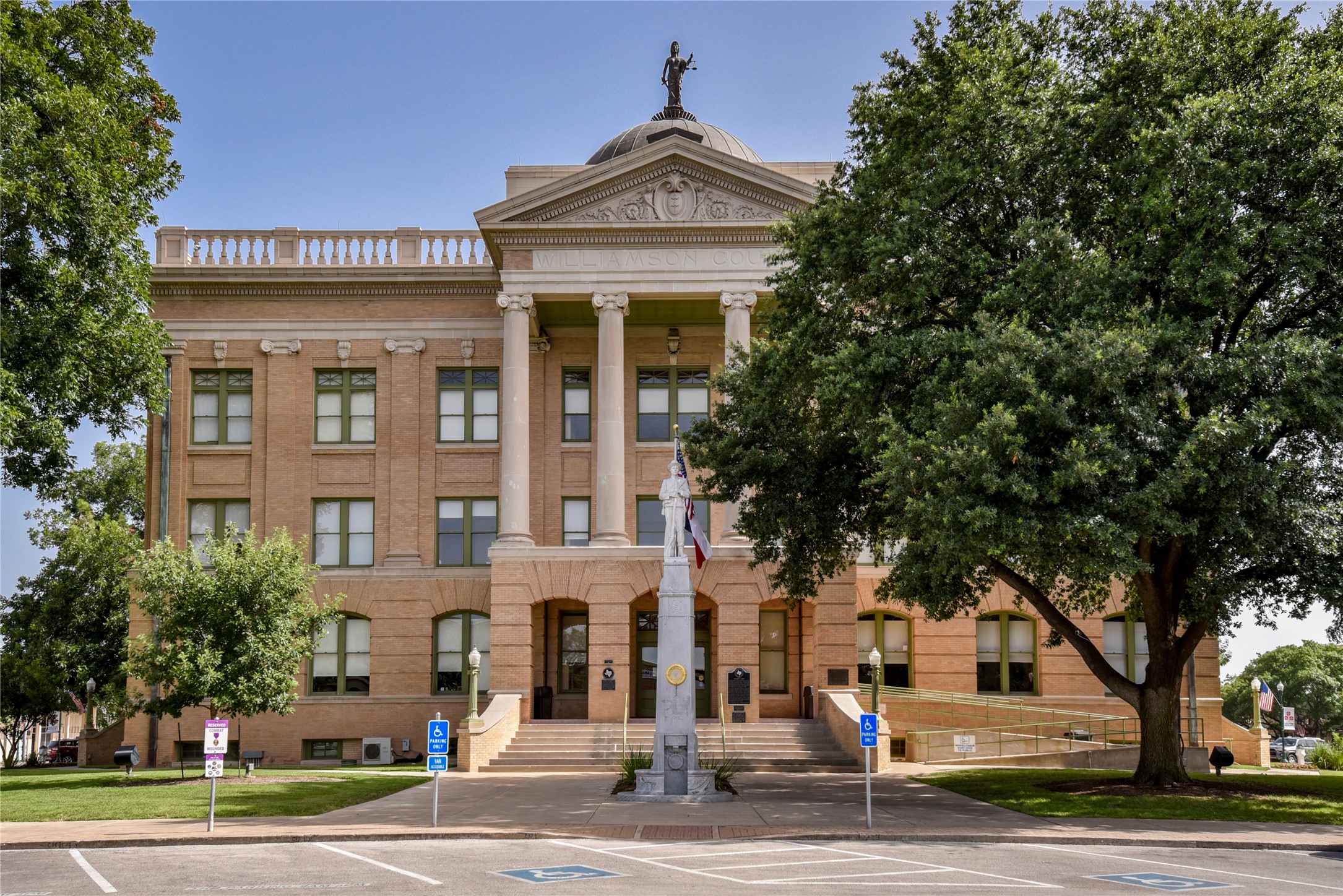509 East 17th Street Georgetown, TX 78626 - Photo 33 of 40 The most beautiful town square in Texas