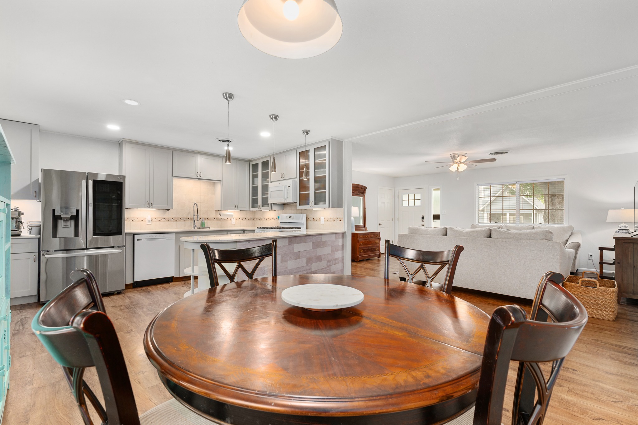 509 East 17th Street Georgetown, TX 78626 - Photo 8 of 40 The dining area is open to the kitchen and living rooms