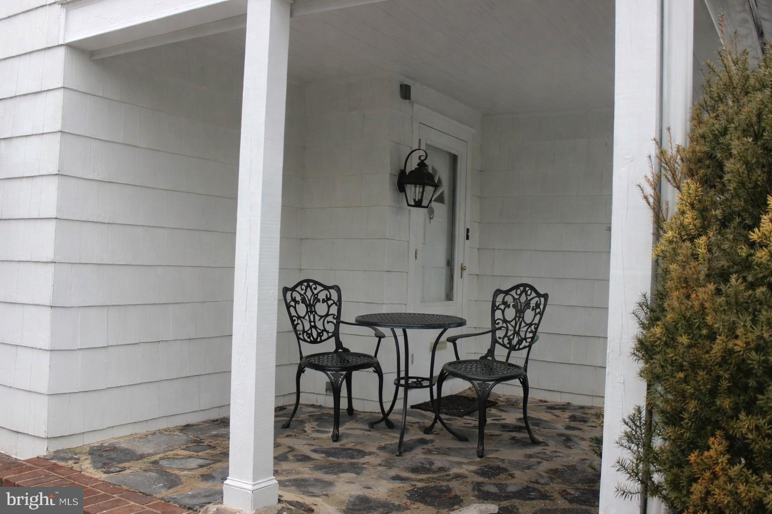 534 Kenwood Road Drexel Hill, PA 19026 - Photo 22 of 28 a view of a room with a table and chairs