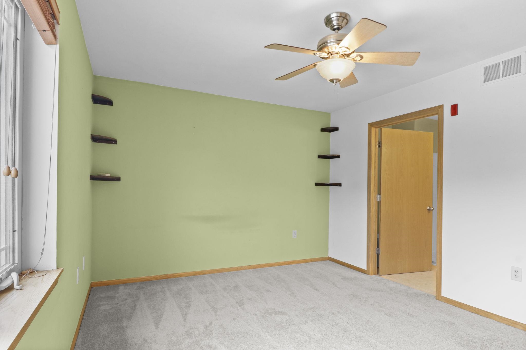 3902 Maple Grove Drive Madison, WI 53719 - Photo 17 of 34