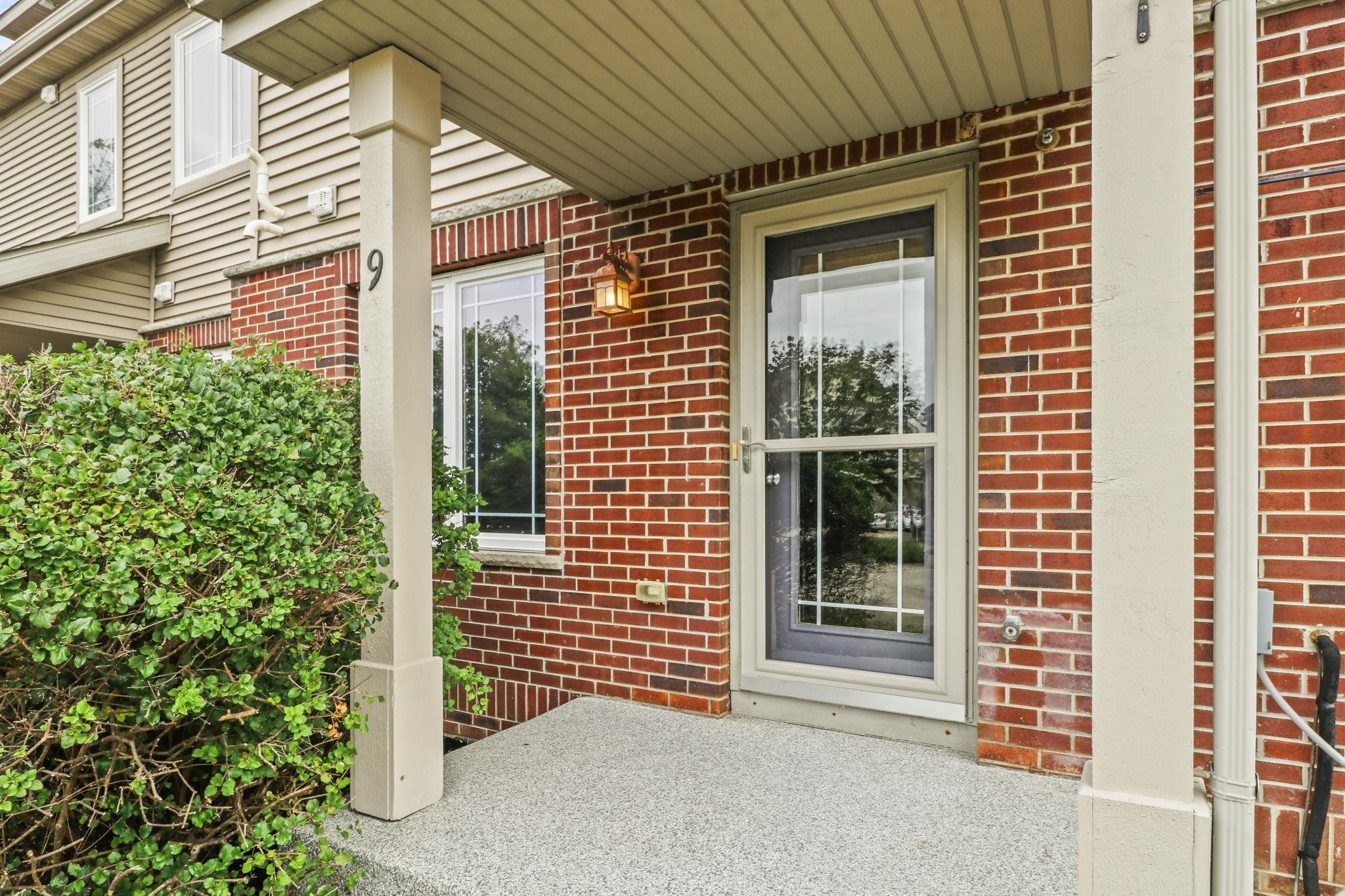 3902 Maple Grove Drive Madison, WI 53719 - Photo 2 of 34