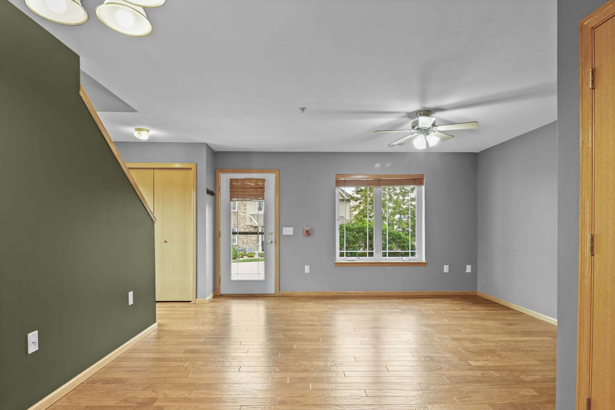 3902 Maple Grove Drive Madison, WI 53719 - Photo 4 of 34