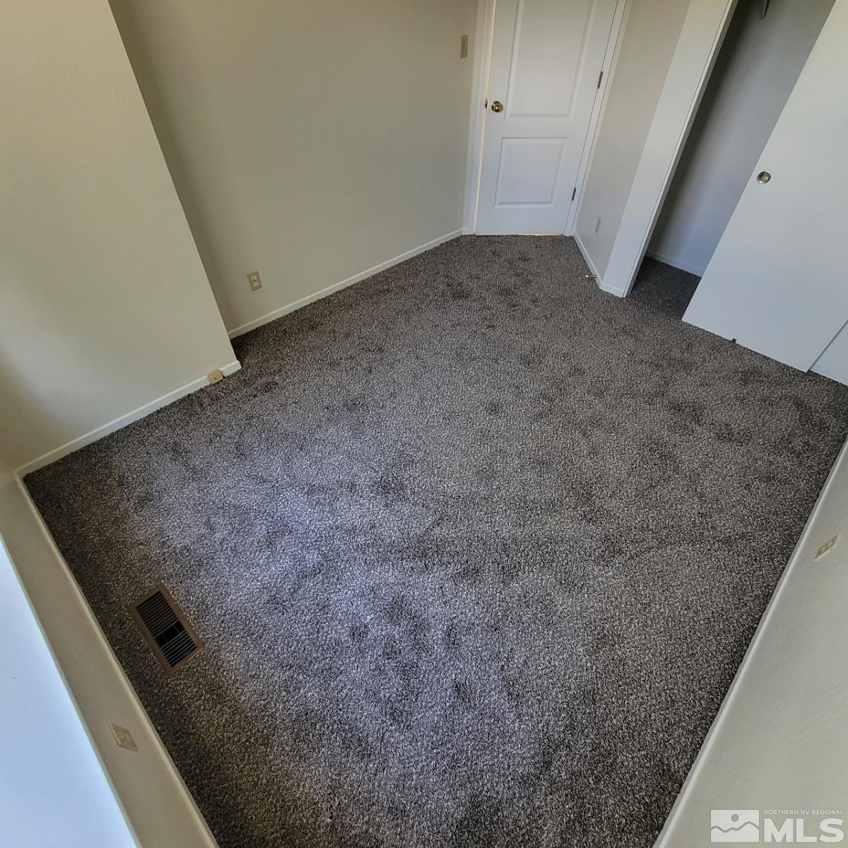 6302 Chesterfield Lane Reno, NV 89523 - Photo 10 of 12 Photo 10