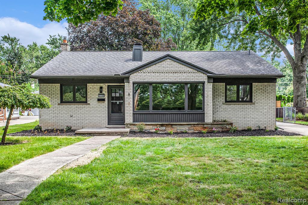 31100 West Rutland Street Beverly Hills, MI 48025 - Photo 1 of 28
