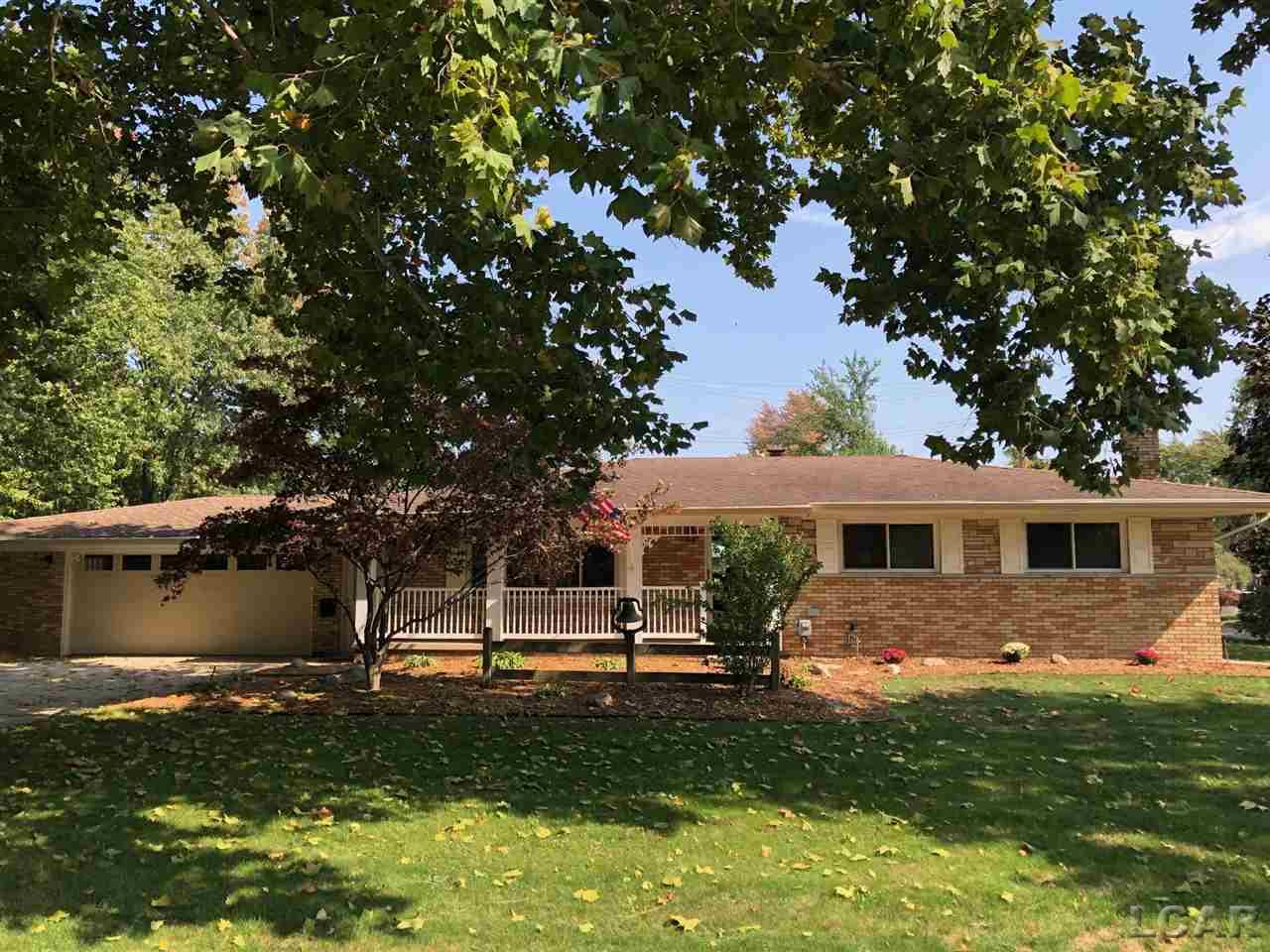 8853 Clinton River Road Sterling Heights, MI 48314 - Photo 1 of 32 50024856.JPG