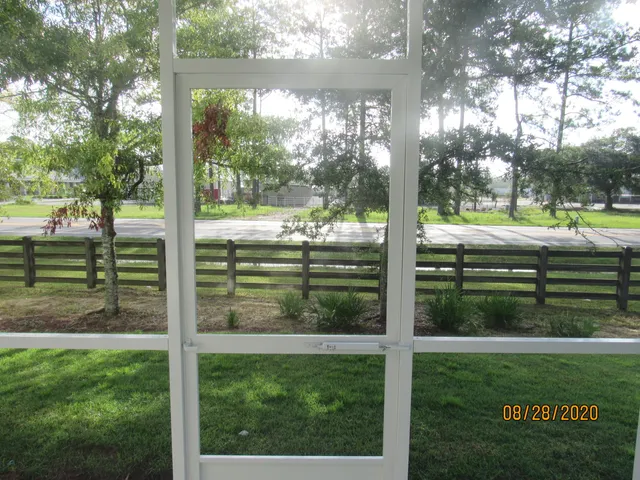 $1,675 | 75 South Sand Palm Road, Freeport, FL 32439