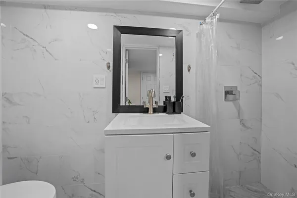 $1,198,000 | 163-37 15th Drive | Clearview