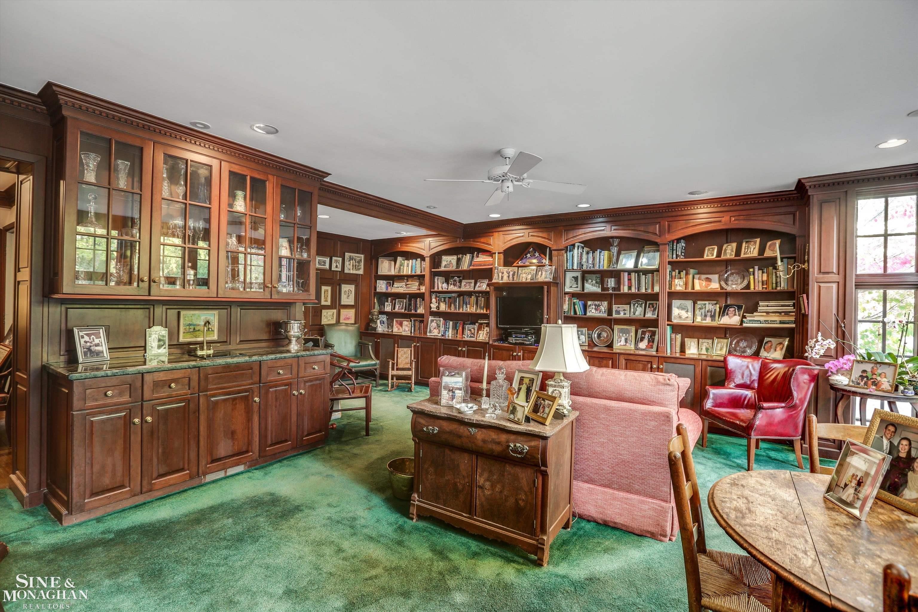 274 Lewiston Road Grosse Pointe Farms, MI 48236 - Photo 12 of 55