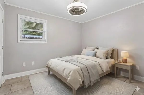 $235,000 | 3309 Oak Drive, Violet, LA 70092