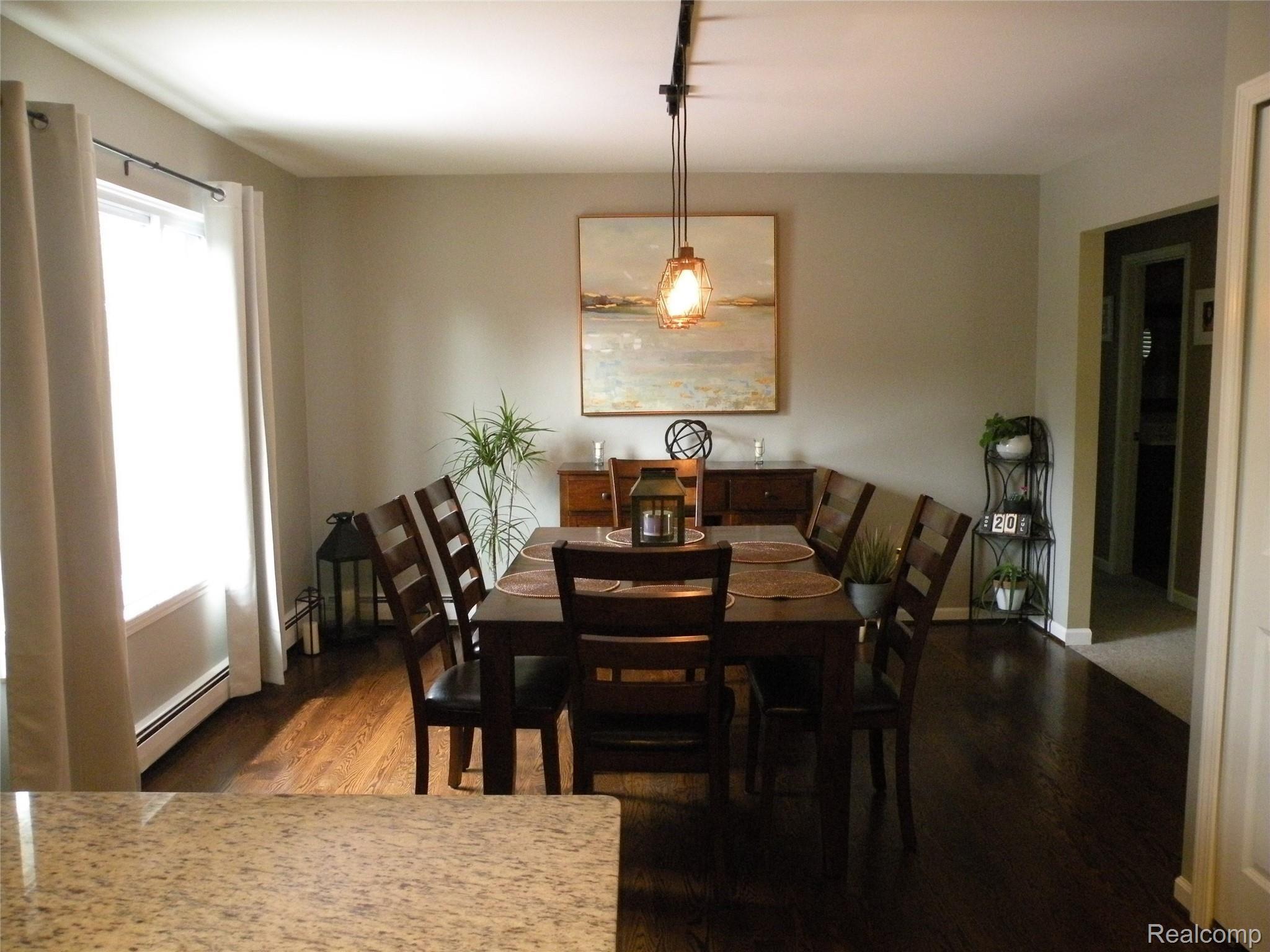 6042 Atlas Road Grand Blanc, MI 48439 - Photo 8 of 43 DSCN9029.JPG