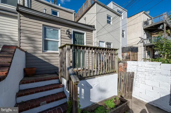 $2,500 | 23 North Patterson Park Avenue, Baltimore, MD 21231