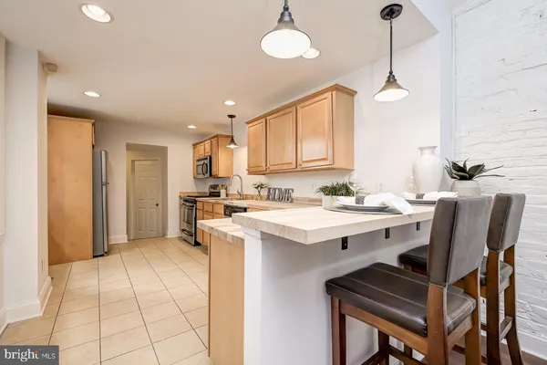 $2,500 | 23 North Patterson Park Avenue, Baltimore, MD 21231