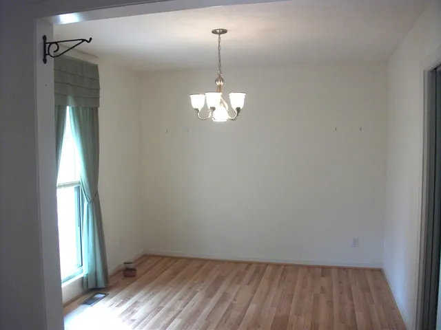 $274,900 | 208 West W Highway, Buena Vista, GA 31803