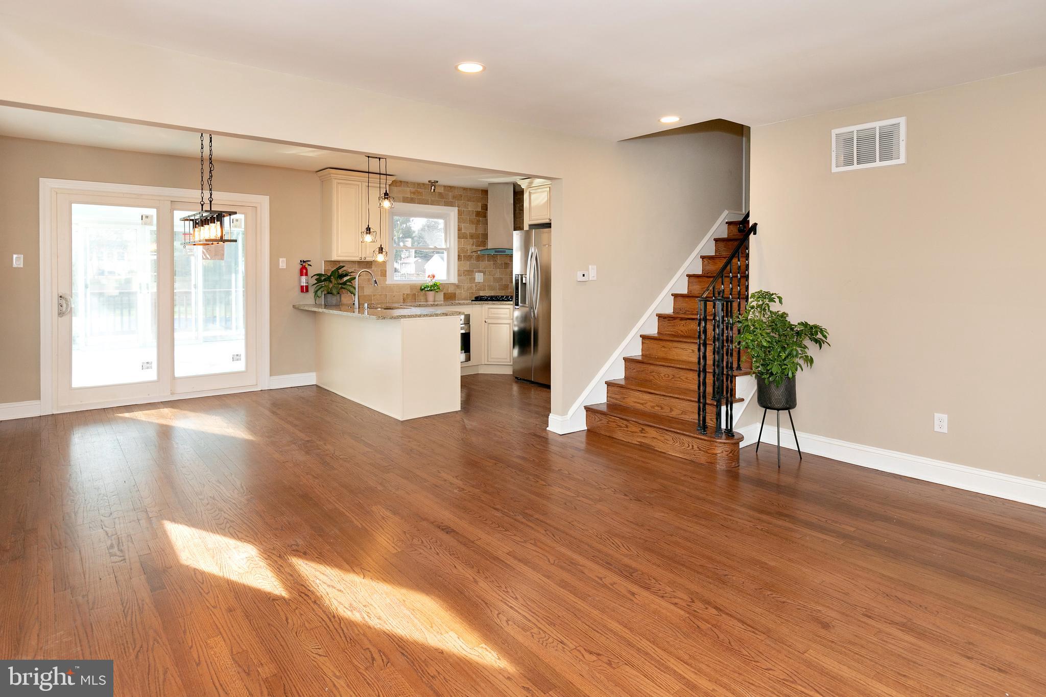 268 South Fellowship Road Maple Shade, NJ 08052 - Photo 4 of 32 Open Concept Floor Plan