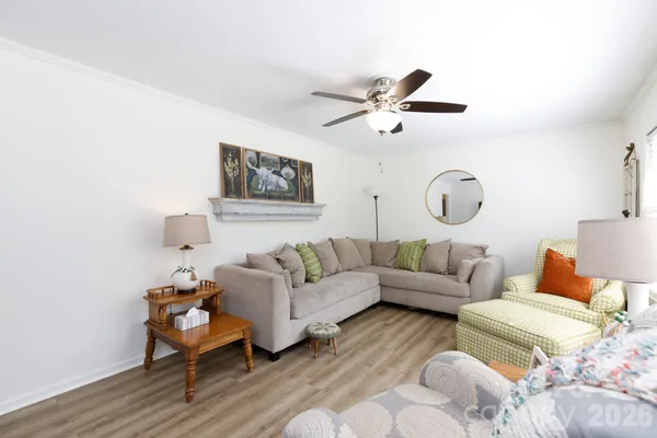 $264,000 | 2640 Meadowlark Lane, Gastonia, NC 28056