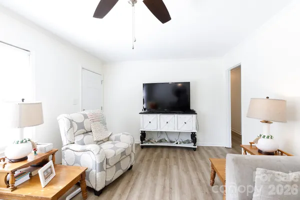 $264,000 | 2640 Meadowlark Lane, Gastonia, NC 28056