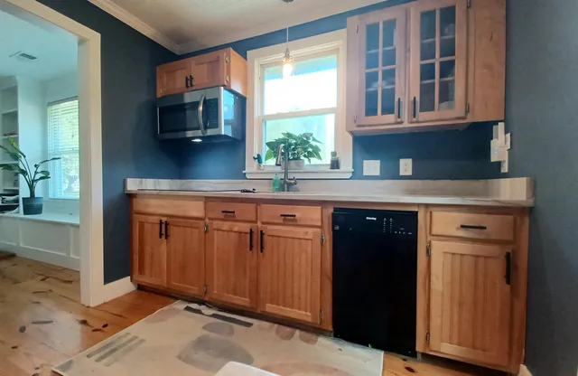 $3,000 | 728 Riverland Drive, Charleston, SC 29412