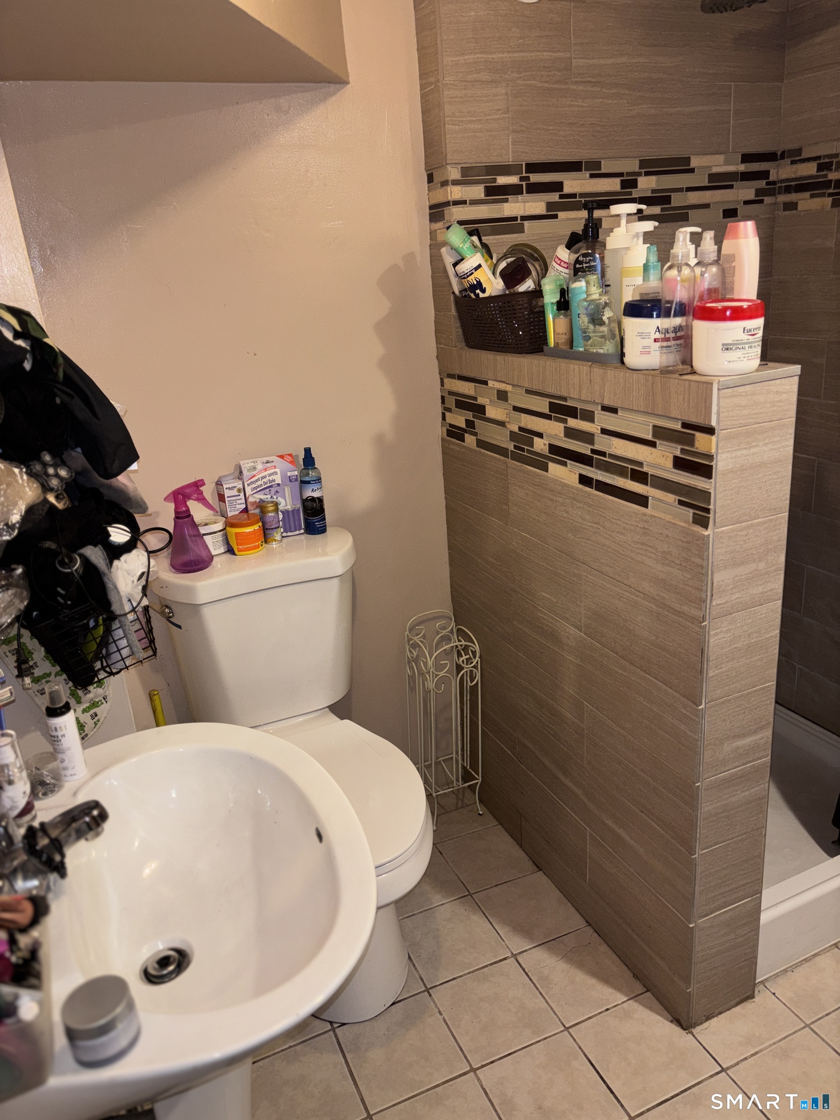 26 Newton Street Hamden, CT 06514 - Photo 16 of 31