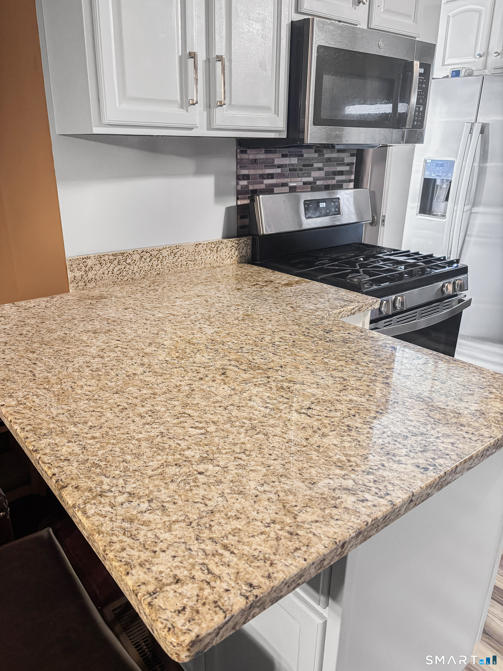 26 Newton Street Hamden, CT 06514 - Photo 7 of 32
