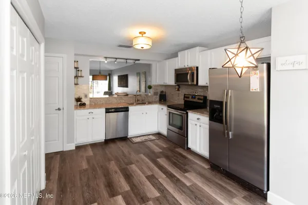 $2,000 | 1720 Wildwood Creek Lane, Jacksonville, FL 32246