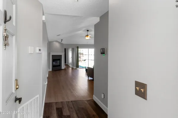 $2,000 | 1720 Wildwood Creek Lane, Jacksonville, FL 32246