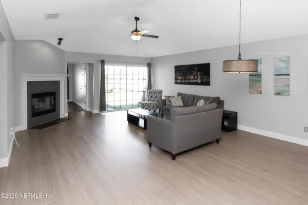 $2,000 | 1720 Wildwood Creek Lane, Jacksonville, FL 32246