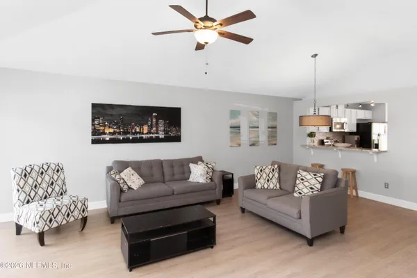 $2,000 | 1720 Wildwood Creek Lane, Jacksonville, FL 32246