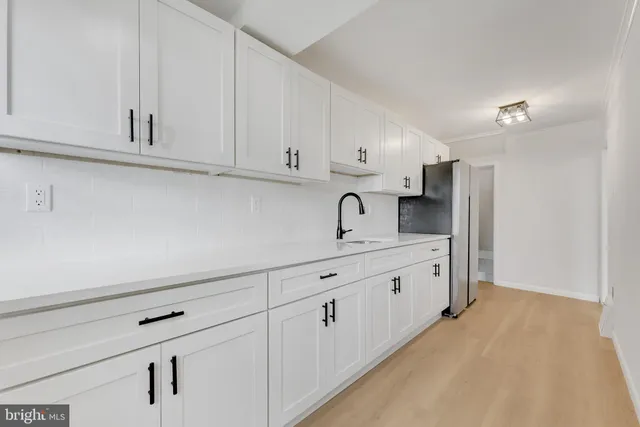 $2,300 | 217 Pennsylvania Road, Brooklawn, NJ 08030