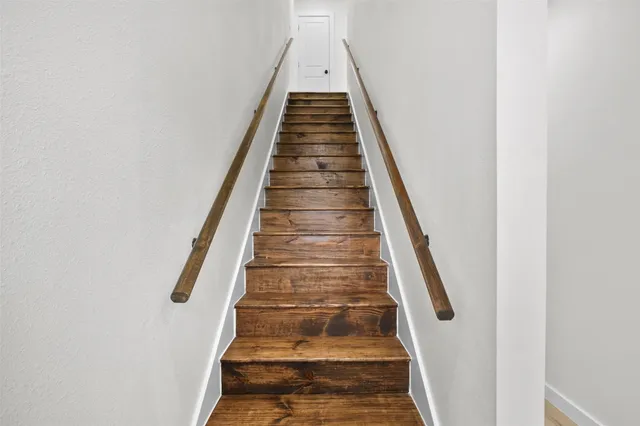 $429,900 | 1105 East Main Street, Brenham, TX 77833