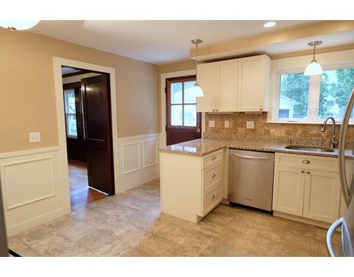 63 Governors Road Milton, MA 02186 - Photo 4 of 14 Gallery Image 4