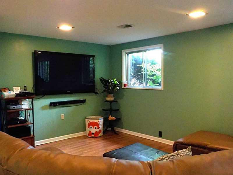 248 Old Haymaker Road Monroeville, PA 15146 - Photo 5 of 25 Family Room. Extra large family room!