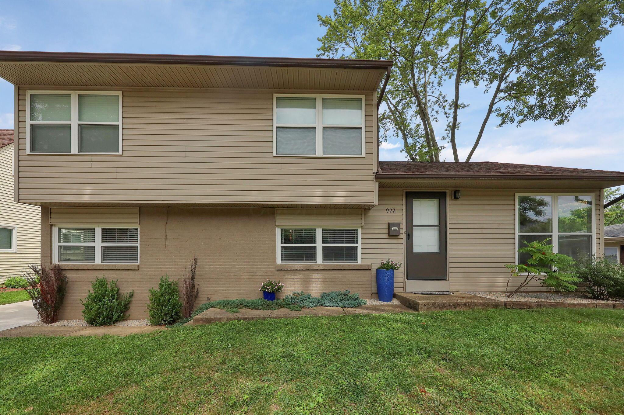 922 Afton Road Columbus, OH 43221 - Photo 51 of 54 Exterior