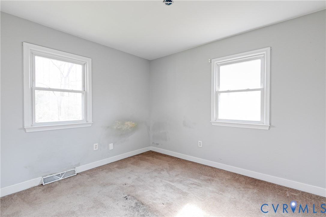 3041 Clintwood Road Midlothian, VA 23112 - Photo 11 of 22