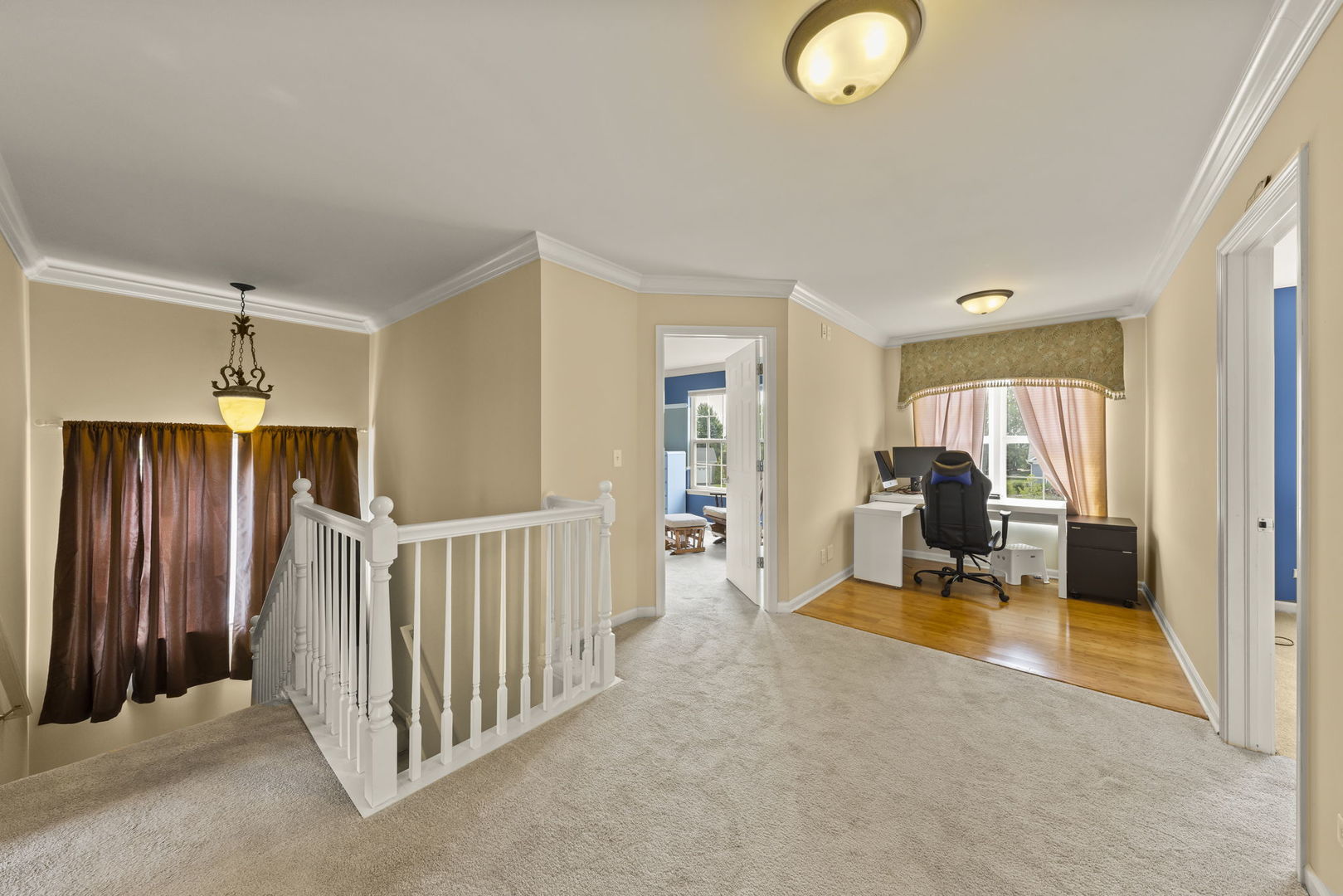 119 Reston Court Sycamore, IL 60178 - Photo 20 of 36 a view of a livingroom with furniture and staircase
