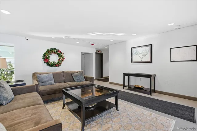 $315,000 | 551 Pearl Street, Unit 303, Denver, CO 80203