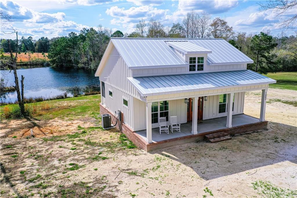 1002 Azalea Drive Hoboken, GA 31542 - Photo 1 of 37 Photo 1
