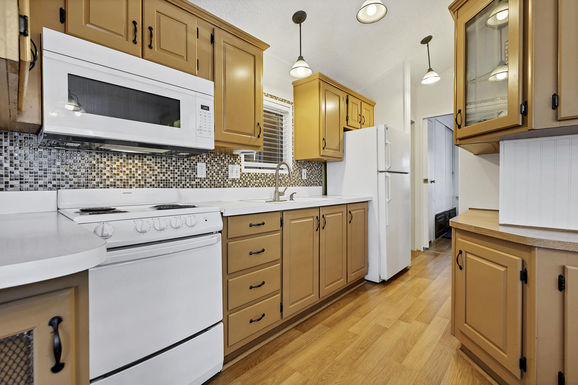 2990 East Riverside Drive, Unit 58 St. George, UT 84790 - Photo 8 of 32 Kitchen area