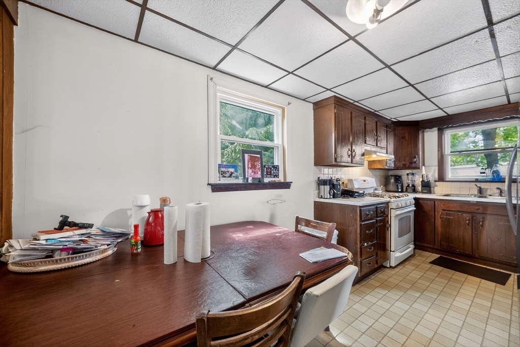 2 Mill Street Beverly, MA 01915 - Photo 10 of 11